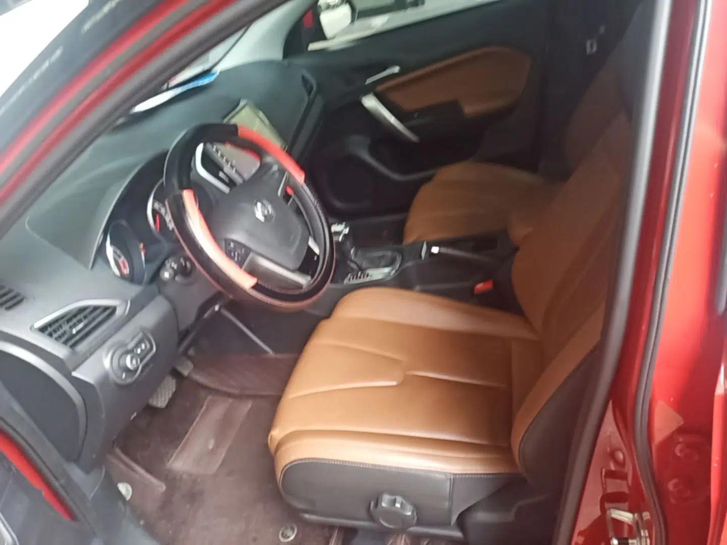 MG GT 2016 1.5L Automatic Value-Added Luxury Edition — миниатюра 18