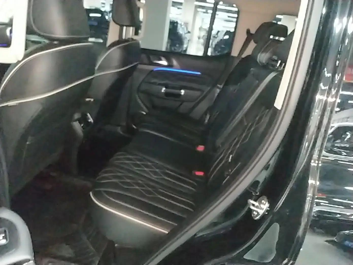 Tank 300 2023 Off-Road Edition 2.0T Challenger — миниатюра 20