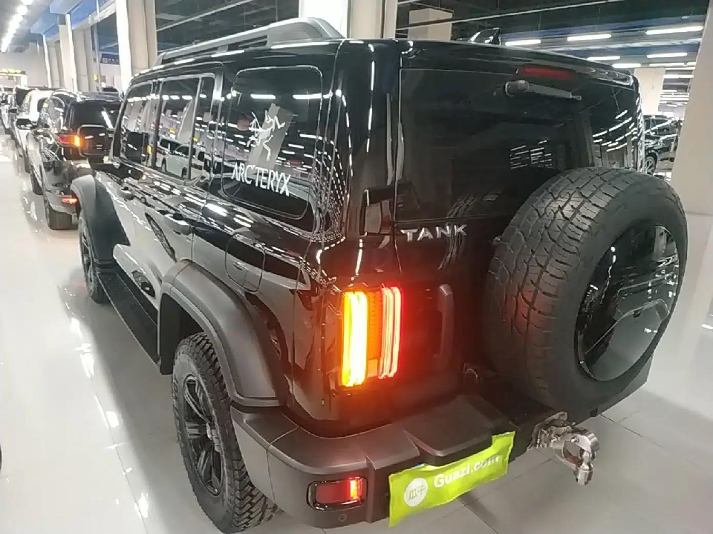 Tank 300 2023 Off-Road Edition 2.0T Challenger — миниатюра 4