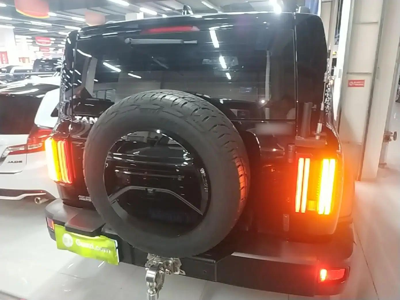 Tank 300 2023 Off-Road Edition 2.0T Challenger — миниатюра 5