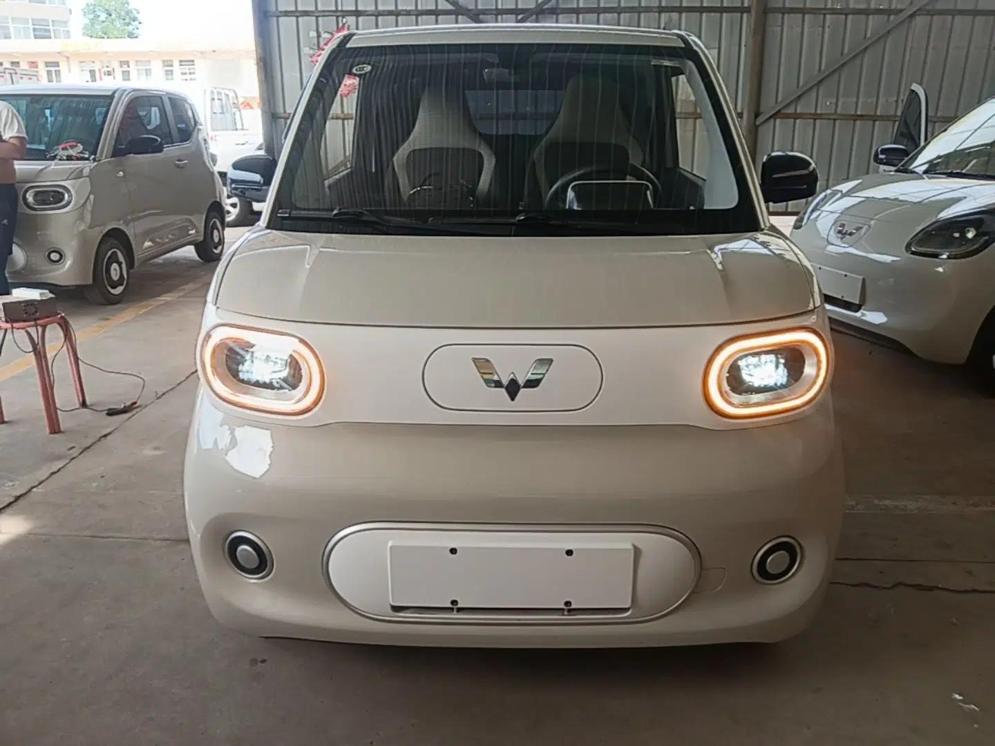 Wuling Hongguang MINIEV 2024 3rd Generation 215km Youth Edition — миниатюра 2