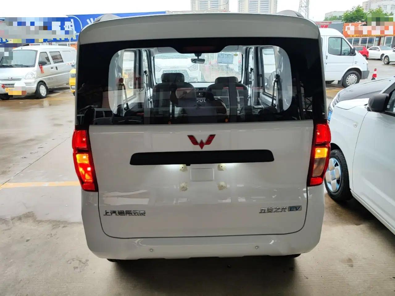 Wuling Zhiguang New Energy 2025 Model 305km Ambitious Edition — миниатюра 3