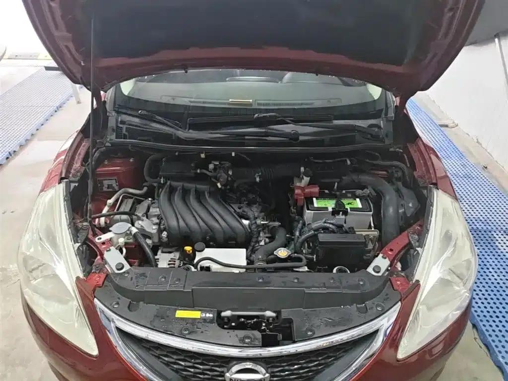 2011 Tiida 1.6L CVT Comfort Model — миниатюра 20