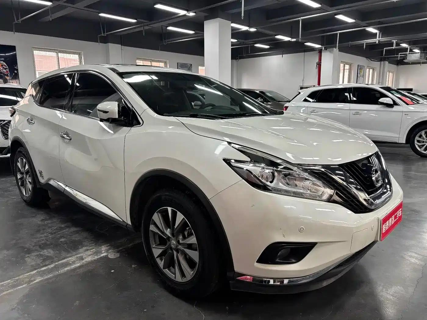 Nissan Murano 2019 2.5L XL 2WD Intelligent Luxury Edition (China VI Emission Standard) — миниатюра 3