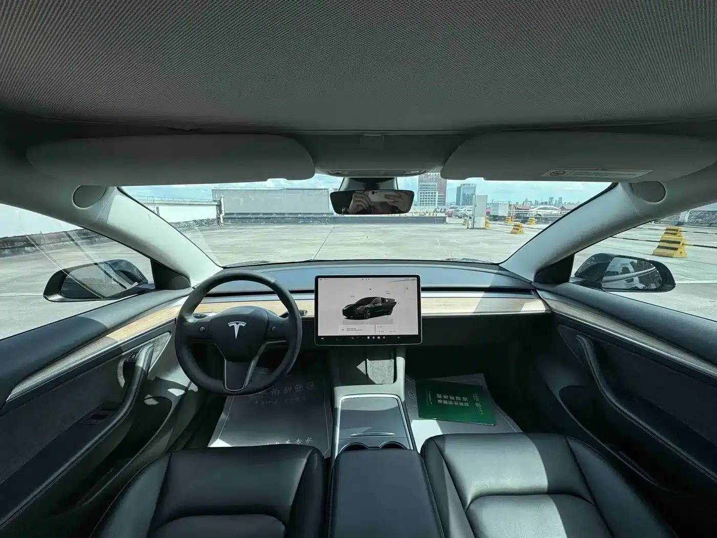 Model 3 2022 Rear-Wheel Drive — миниатюра 10