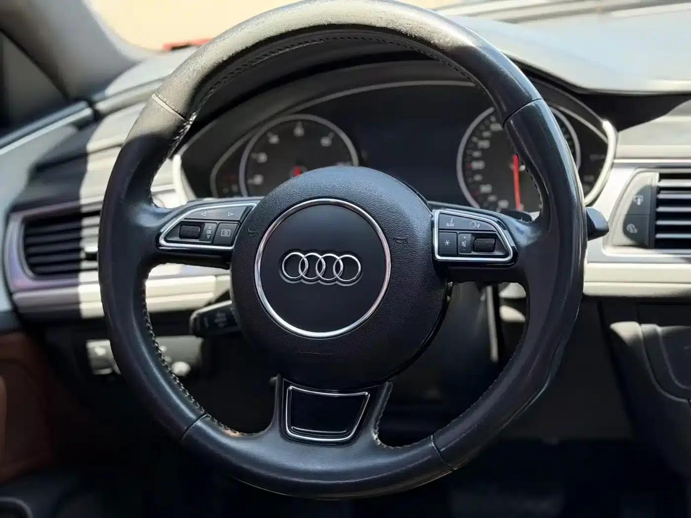 Audi A6L 2018 30th Anniversary Edition 45 TFSI quattro Sport — миниатюра 5