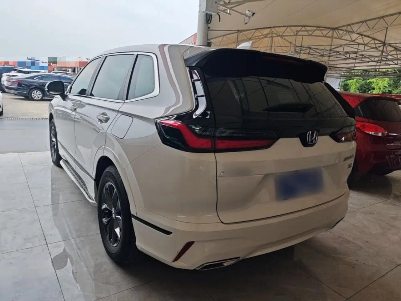 Honda Breeze 2023 240TURBO Two-Wheel Drive Elite Edition 5 Seats — миниатюра 4
