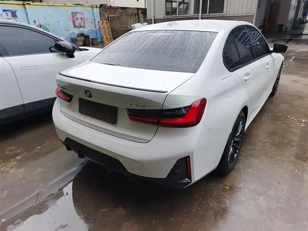 2023 BMW 3 Series 325i M Sport Shadow Edition — миниатюра 7