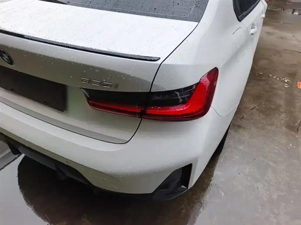 2023 BMW 3 Series 325i M Sport Shadow Edition — миниатюра 8