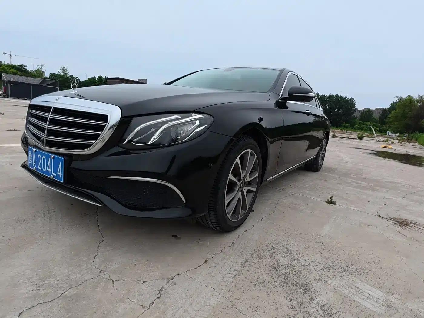 Mercedes-Benz E-Class 2019 Facelift E 300 L Luxury — миниатюра 1