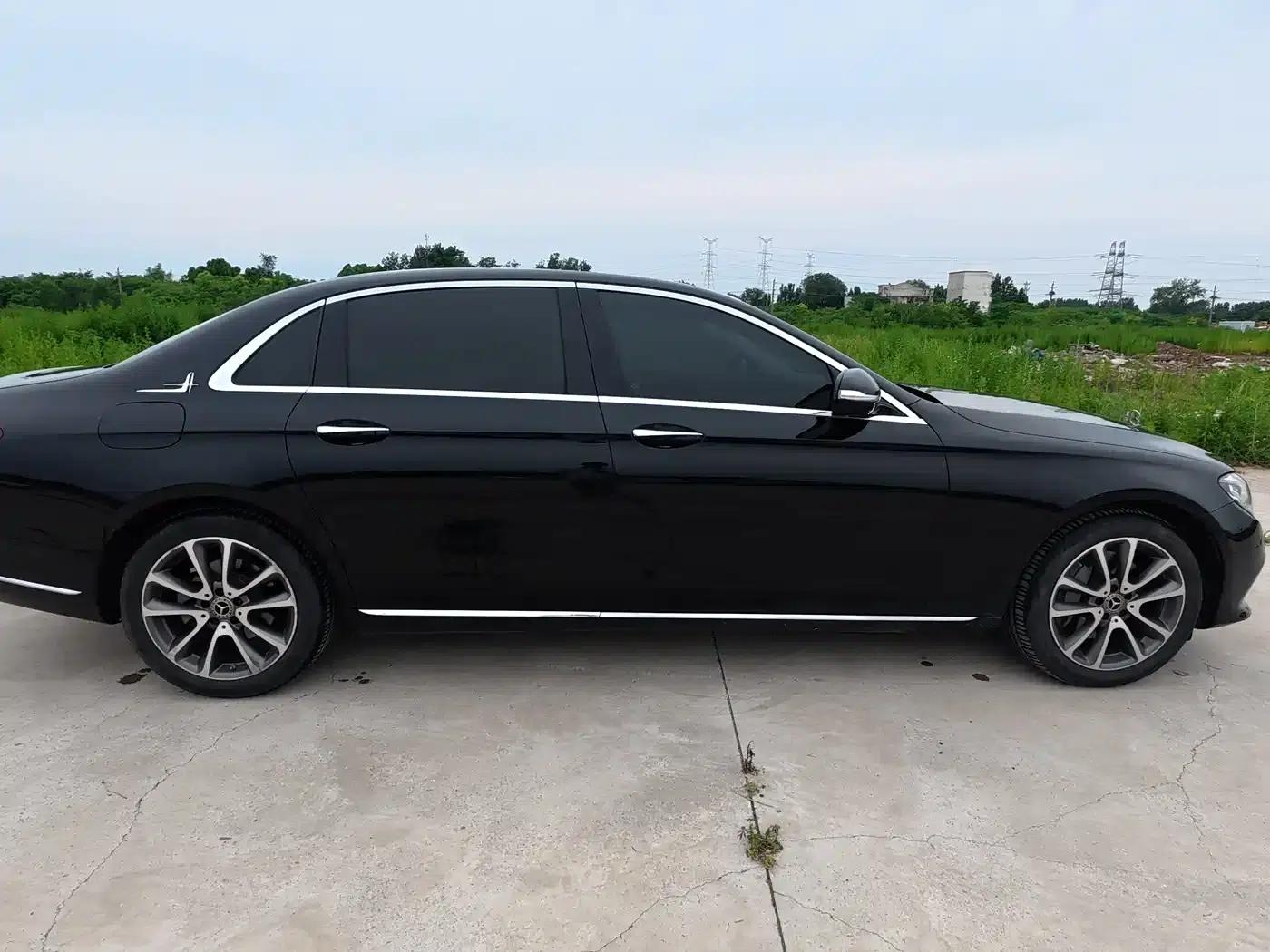 Mercedes-Benz E-Class 2019 Facelift E 300 L Luxury — миниатюра 4