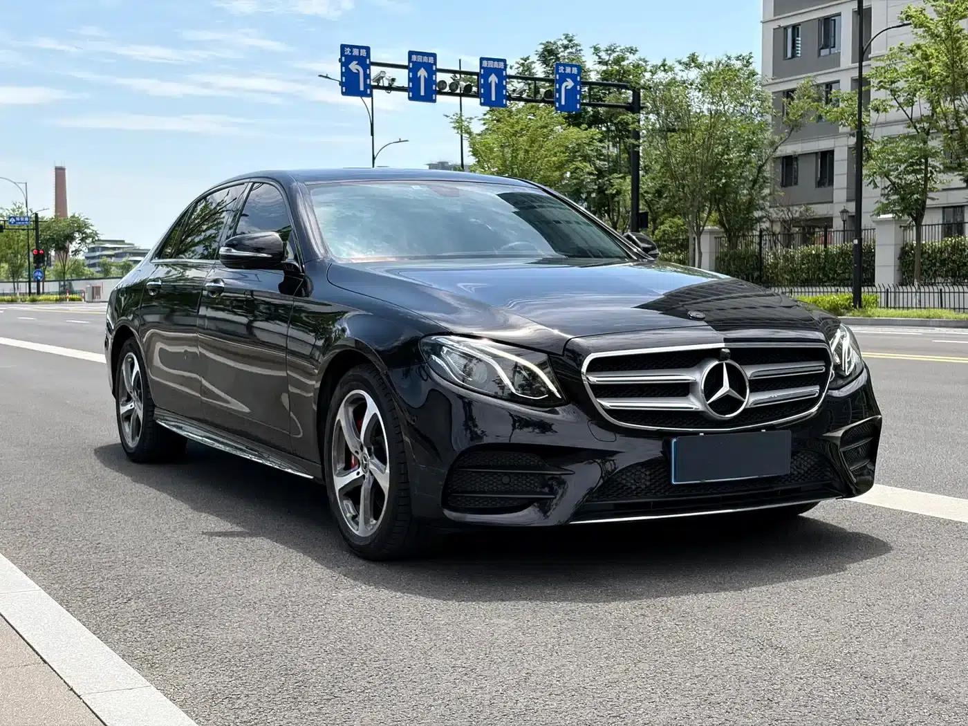 Mercedes-Benz E-Class 2019 E 300 L Sport Luxury — миниатюра 3