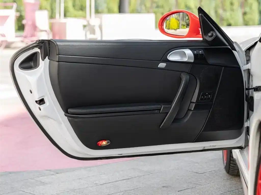 2011 Porsche 911 Carrera 4 GTS Coupe 3.8L — миниатюра 18