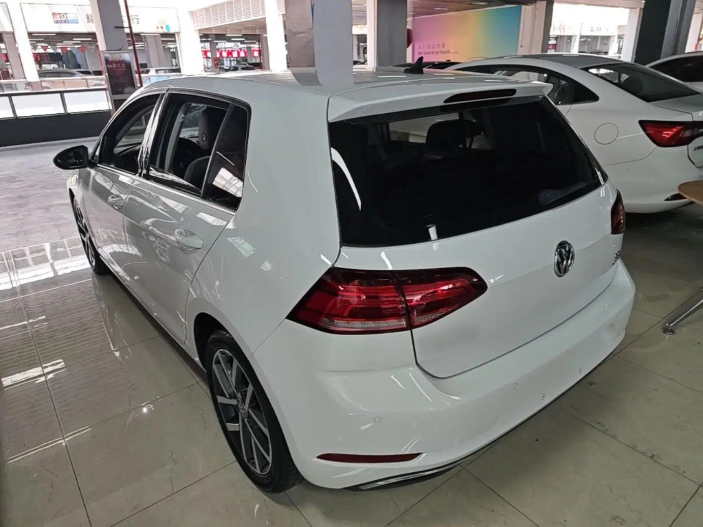 Volkswagen Golf 2020 280TSI DSG Comfort Version — миниатюра 4