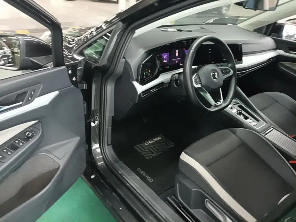 Volkswagen Golf 2021 200TSI DSG Pro — миниатюра 19