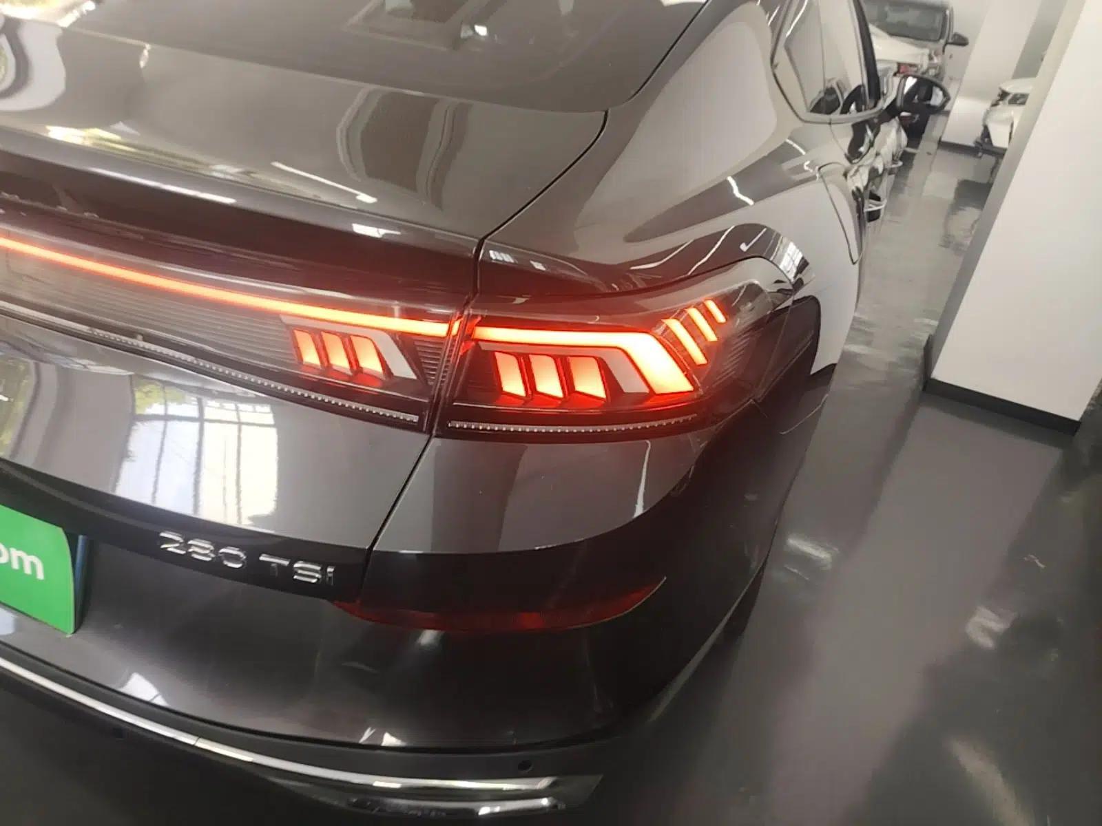 Volkswagen Lamando 2024 Lavida L 280TSI DSG Spicy Edition — миниатюра 8