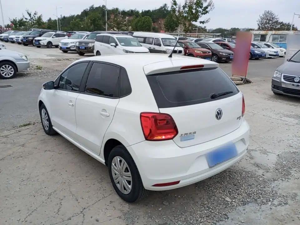 Volkswagen Polo 2018 1.5L Automatic Advanced Driving Model — миниатюра 4