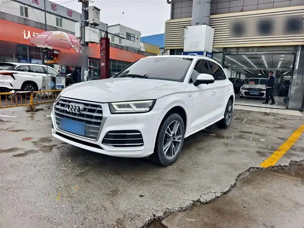 Audi Q5L 2018 45 TFSI Premium Fashion Edition (National V Emission Standard) — миниатюра 3