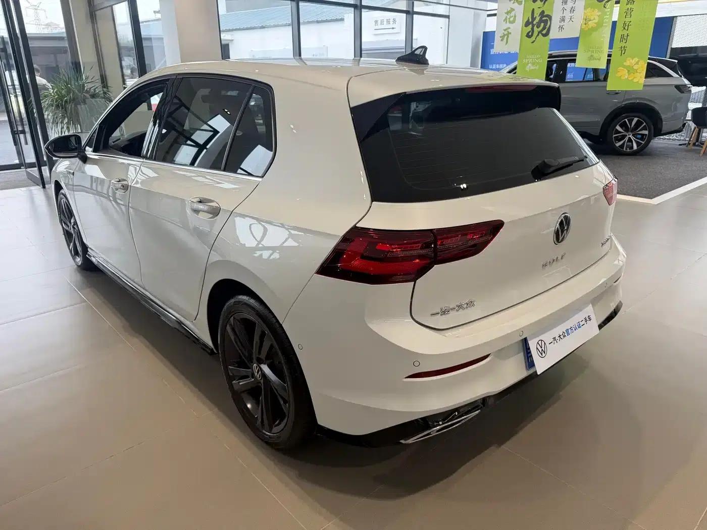 2023 Golf Facelift 280TSI DSG R-Line Lite — миниатюра 4
