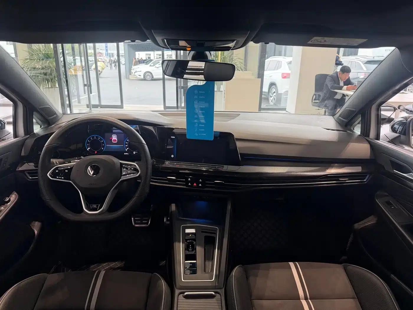 2023 Golf Facelift 280TSI DSG R-Line Lite — миниатюра 5