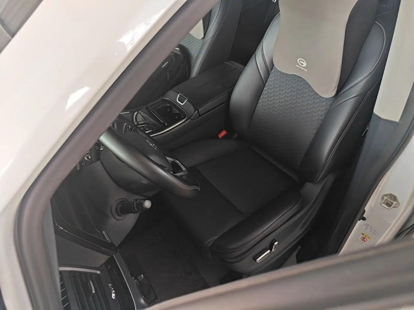 GAC Trumpchi M8 2023 Lingxiu Series 390T Deluxe Edition — миниатюра 18