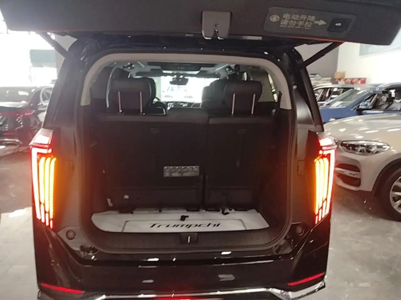 GAC Trumpchi M8 2024 Master Series 400T Ultimate Edition — миниатюра 22