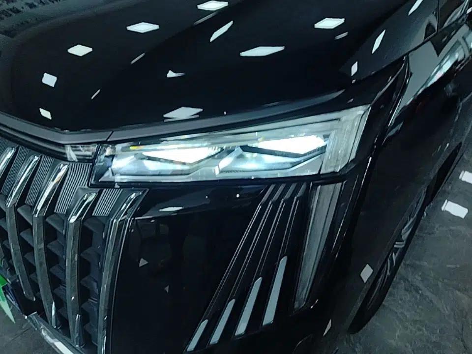 GAC Trumpchi M8 2024 Master Series 400T Ultimate Edition — миниатюра 9