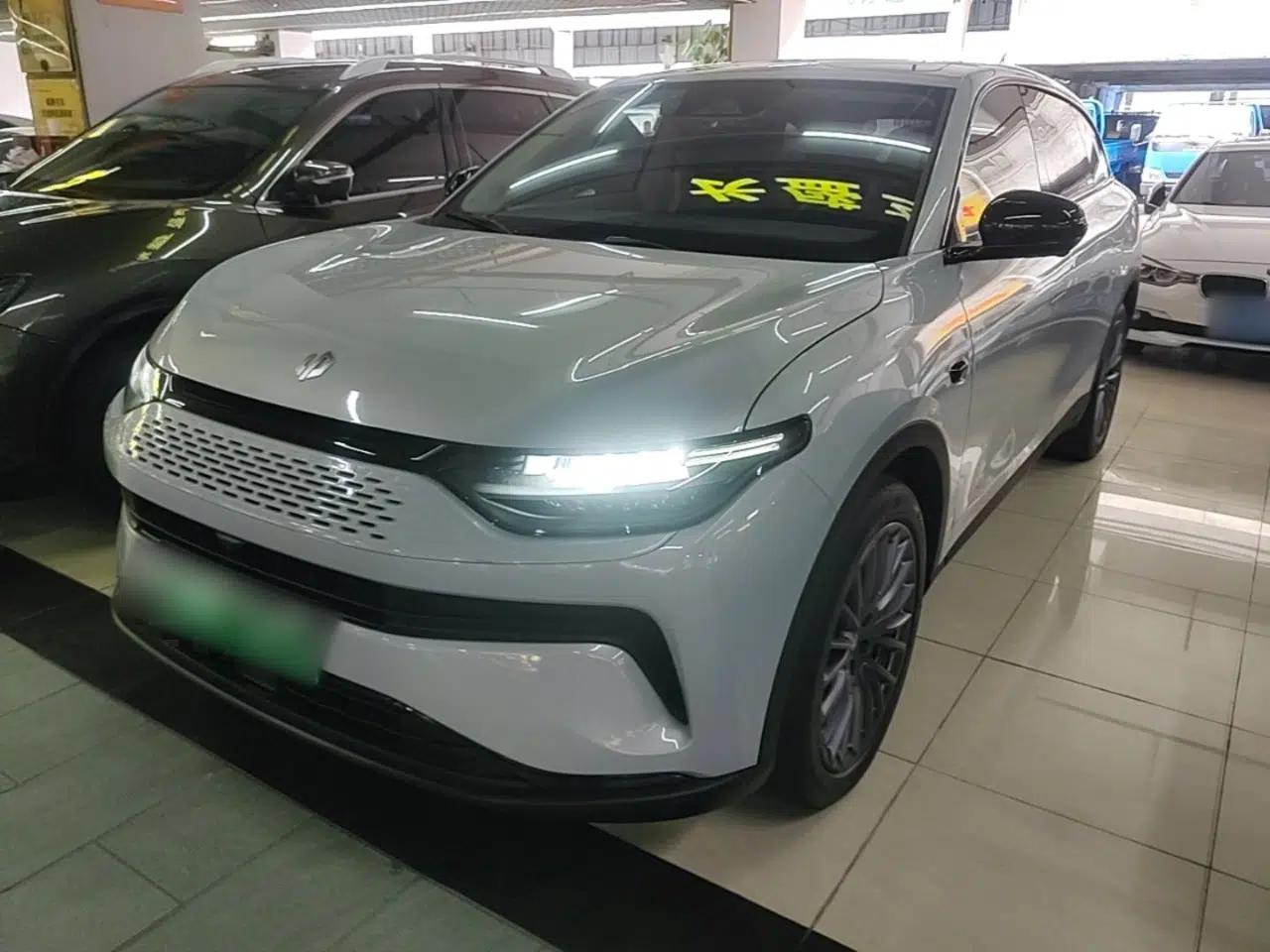 Leapmotor C11 2023 Range-Extended 200 Comfort Edition — миниатюра 1