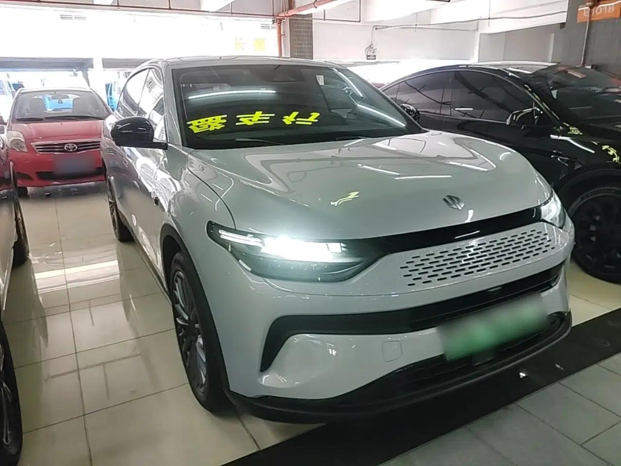 Leapmotor C11 2023 Range-Extended 200 Comfort Edition — миниатюра 3