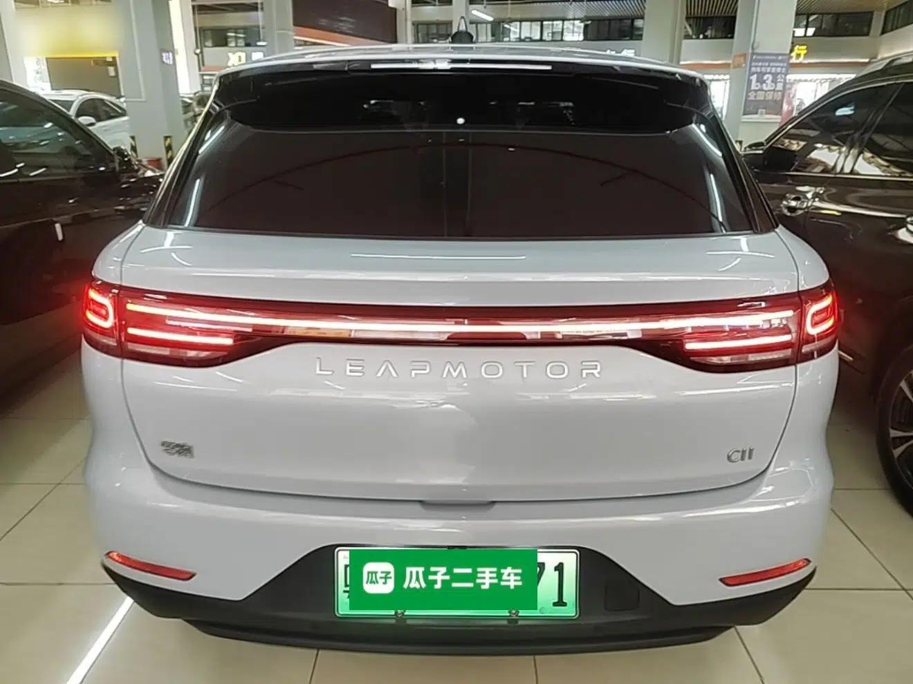 Leapmotor C11 2023 Range-Extended 200 Comfort Edition — миниатюра 5