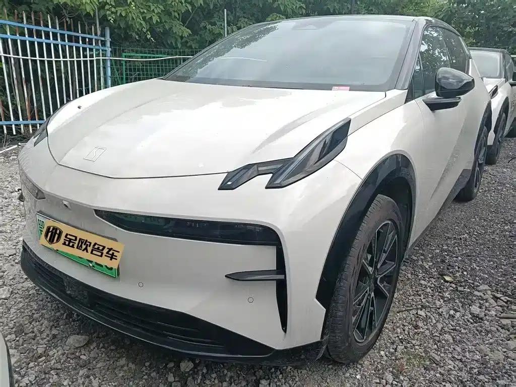 Extreme Krypton X 2025 Four-Seat Rear-Wheel Drive Cube Edition — миниатюра 1
