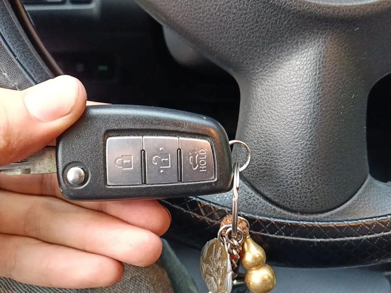 Nissan Sylphy 2022 Classic 1.6XL CVT Luxury Edition — миниатюра 9