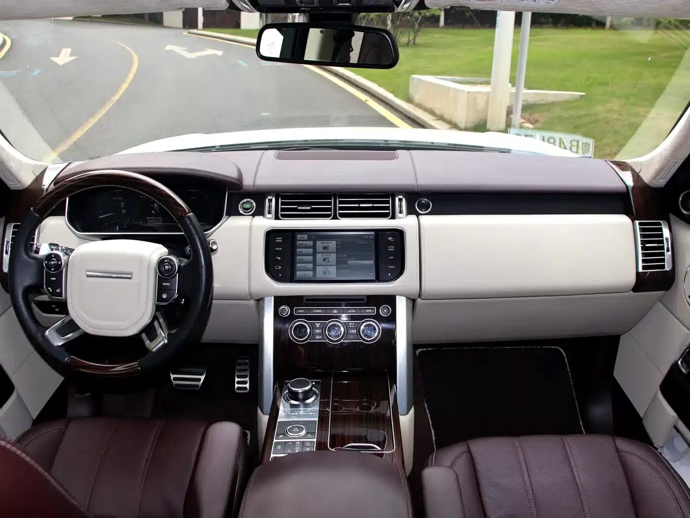 Range Rover 2015 3.0 TDV6 Vogue — миниатюра 4