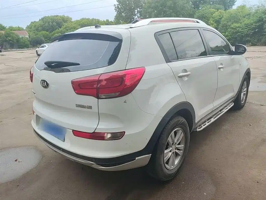 2015 Kia Sportage 2.0L Automatic 2WD GL — миниатюра 7