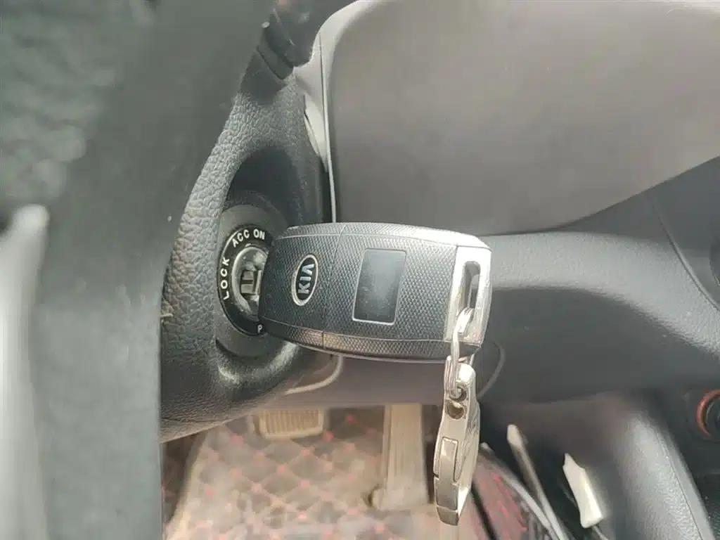 2015 Kia Sportage 2.0L Automatic 2WD GL — миниатюра 9