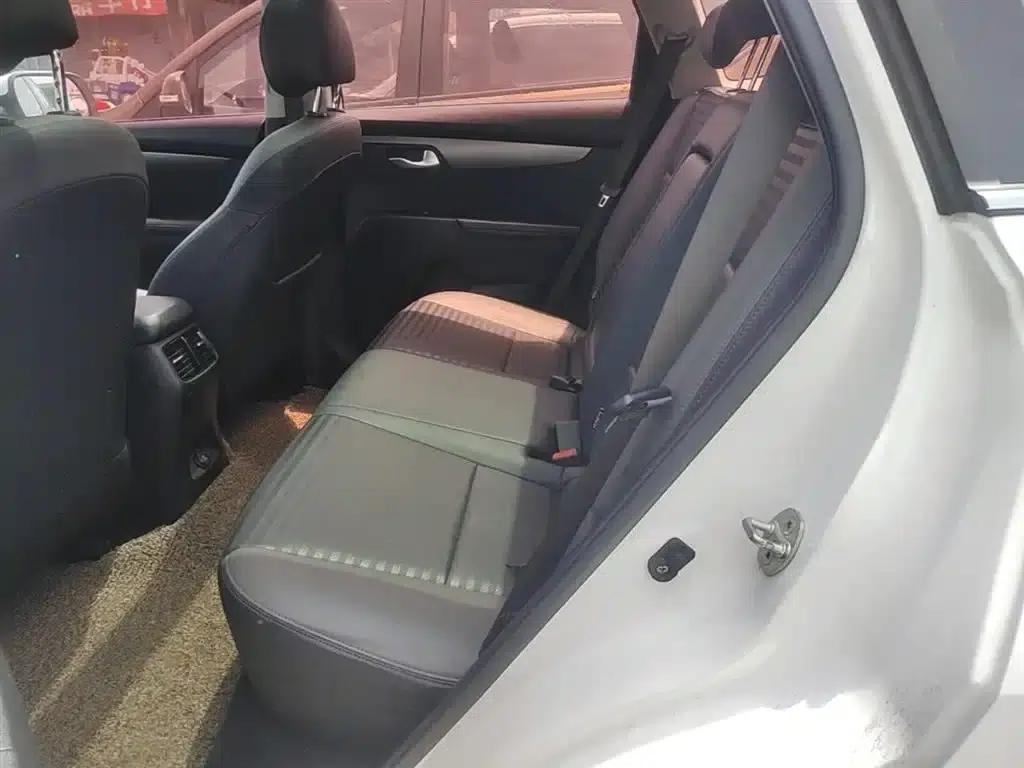 2018 Kia Sportage 2.0L Automatic Smart Luxury Edition (National V Emission Standard) — миниатюра 17