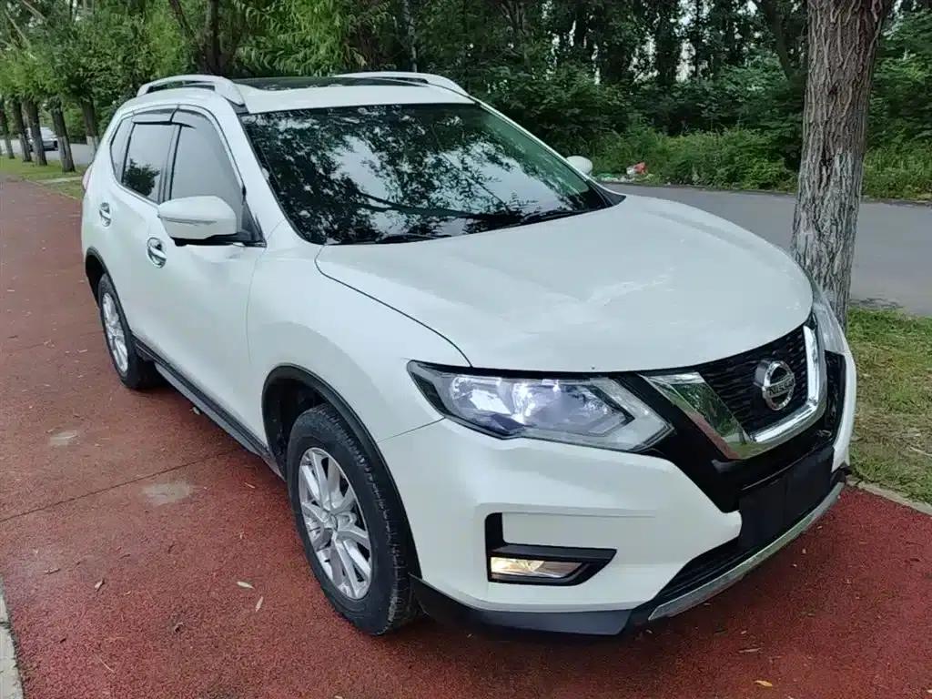 Nissan X-Trail 2017 2.0L CVT Comfort Edition 2WD — миниатюра 4