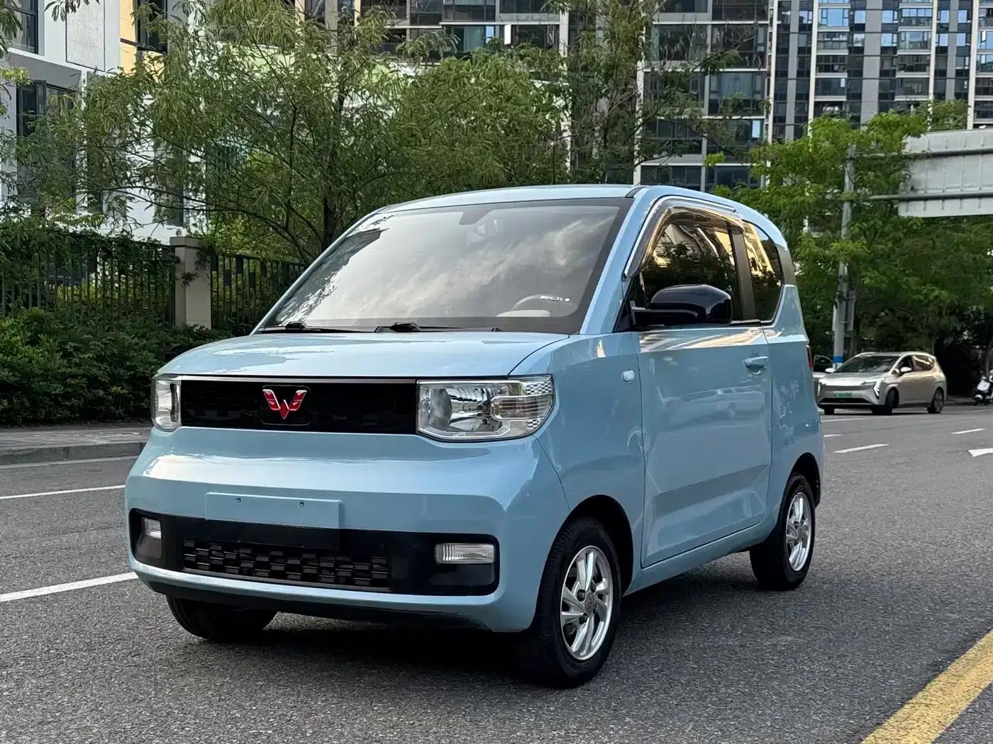 Hongguang MINIEV 2020 Enjoy Edition (Lithium Iron Phosphate) — миниатюра 1