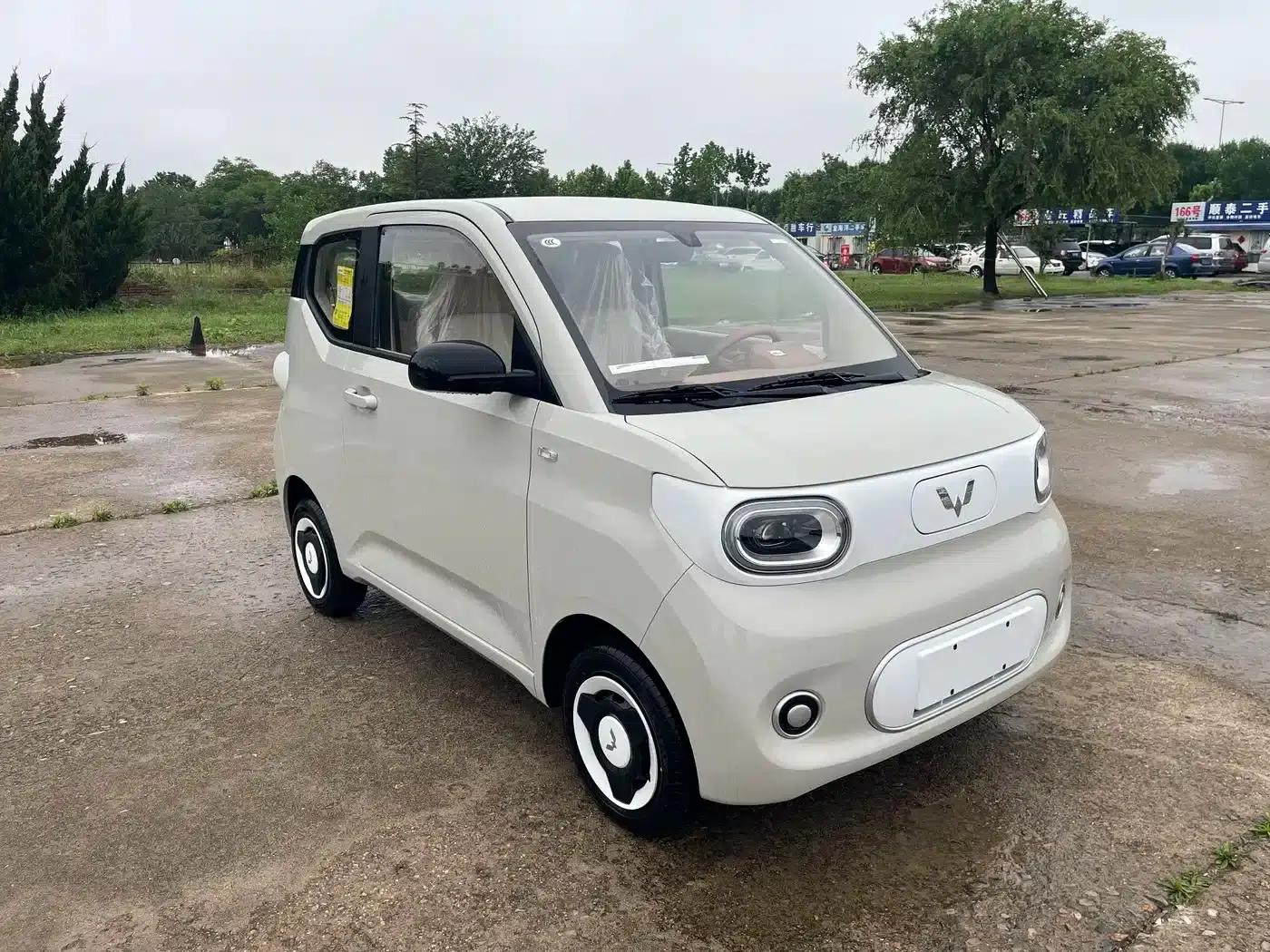 Hongguang MINIEV 2024 Third Generation 215km/h Youth Edition — миниатюра 3