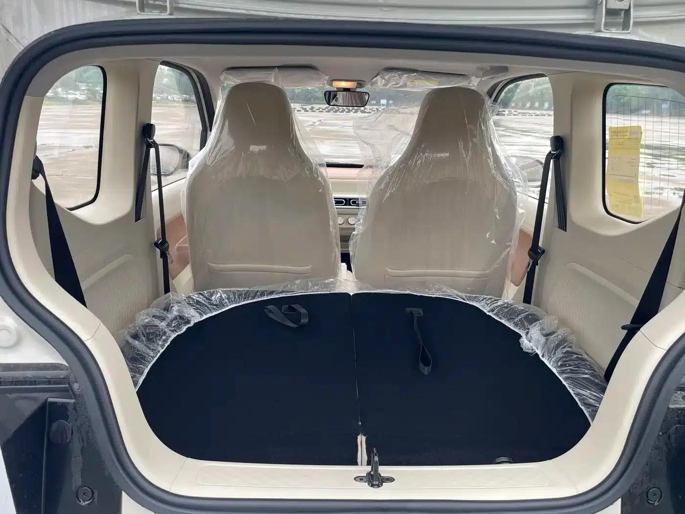 Hongguang MINIEV 2024 Third Generation 215km/h Youth Edition — миниатюра 9