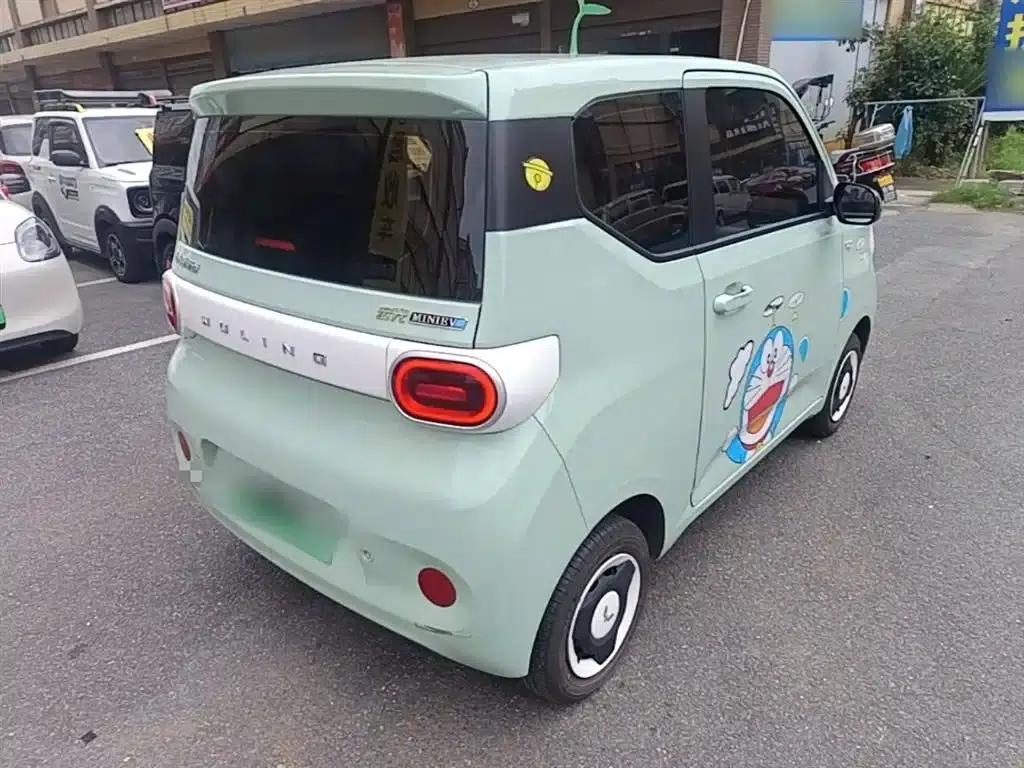 Hongguang MINIEV 2024 Third Generation 215km/h Youth Edition — миниатюра 7
