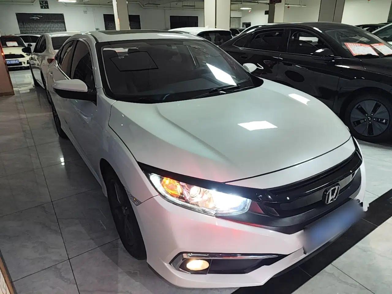 Honda Civic 2019 180TURBO CVT Shangdong Edition China V — миниатюра 6