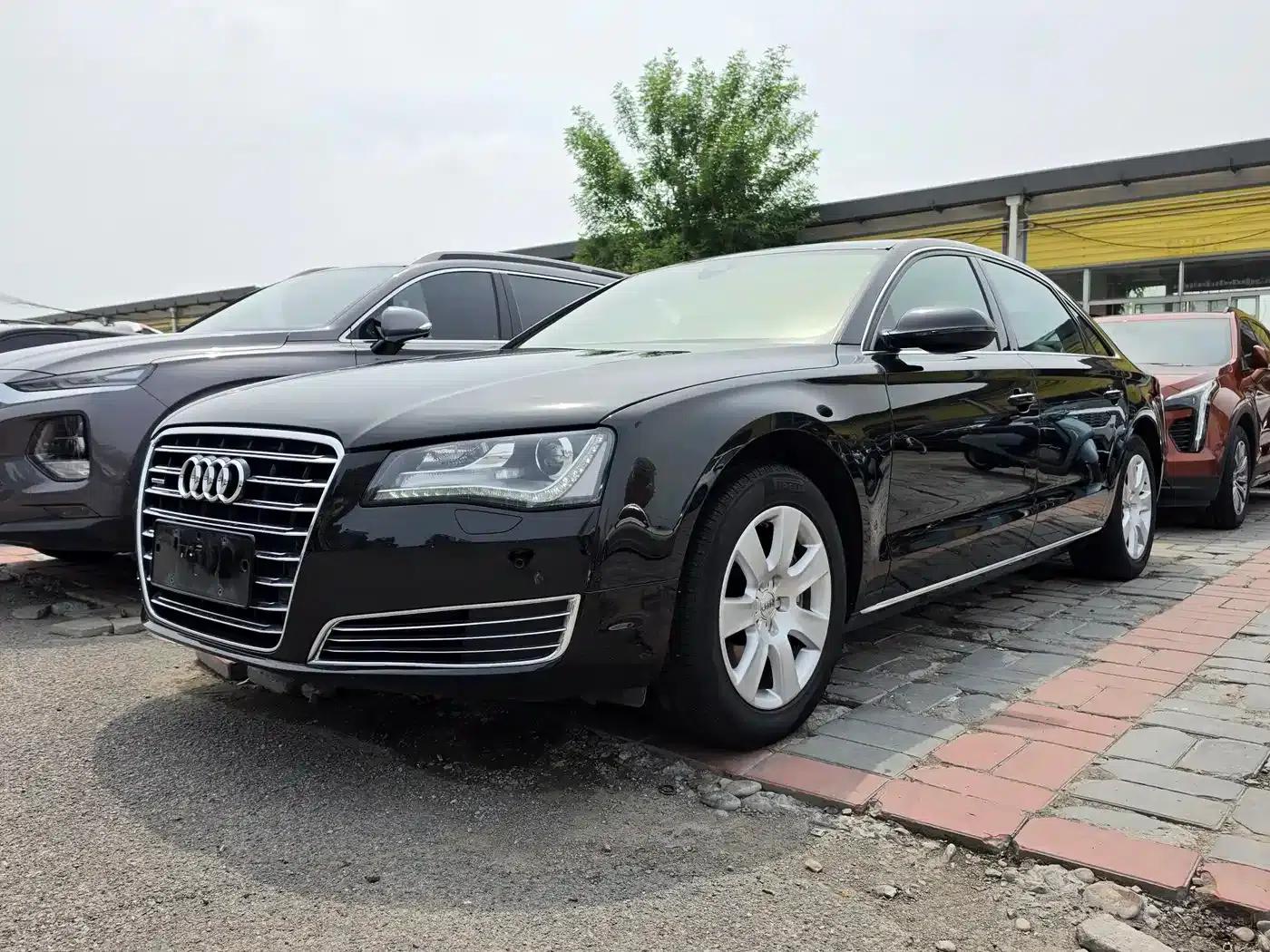 2013 Audi A8 A8L 45 TFSI quattro Luxury — миниатюра 1