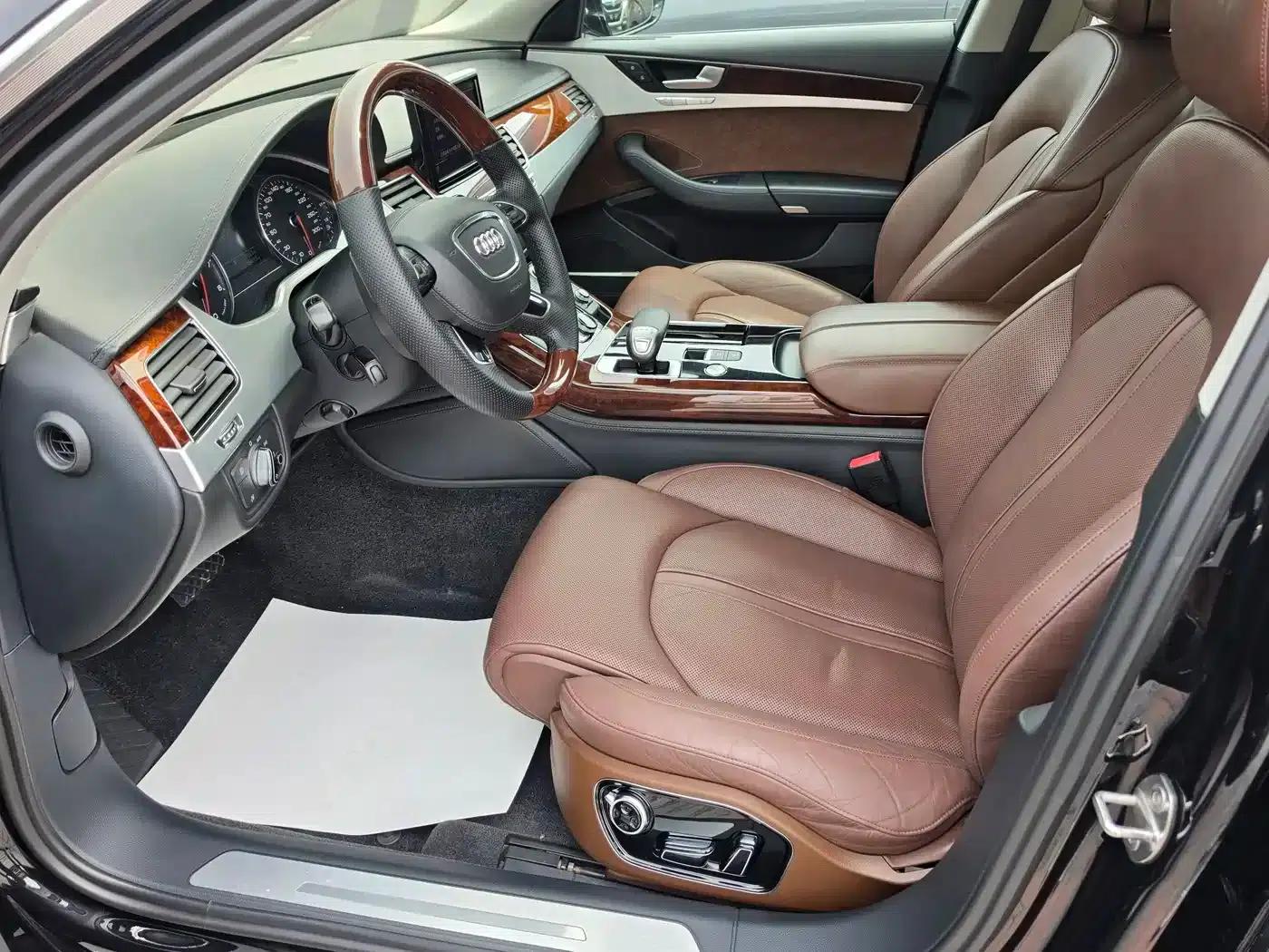 2013 Audi A8 A8L 45 TFSI quattro Luxury — миниатюра 4