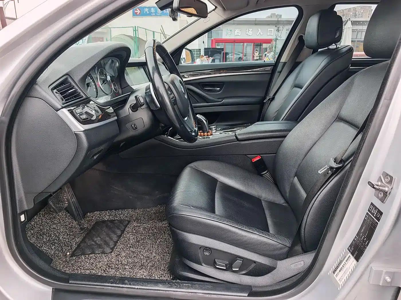 BMW 5 Series 2012 535Li Leading Edition — миниатюра 9