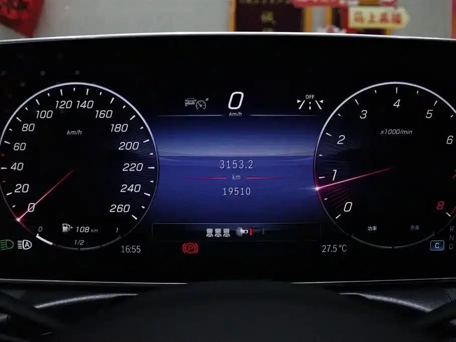 2024 Mercedes-Benz C-Class C 200 L Sport Edition — миниатюра 17