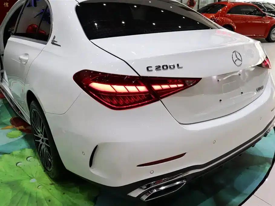 2024 Mercedes-Benz C-Class C 200 L Sport Edition — миниатюра 23