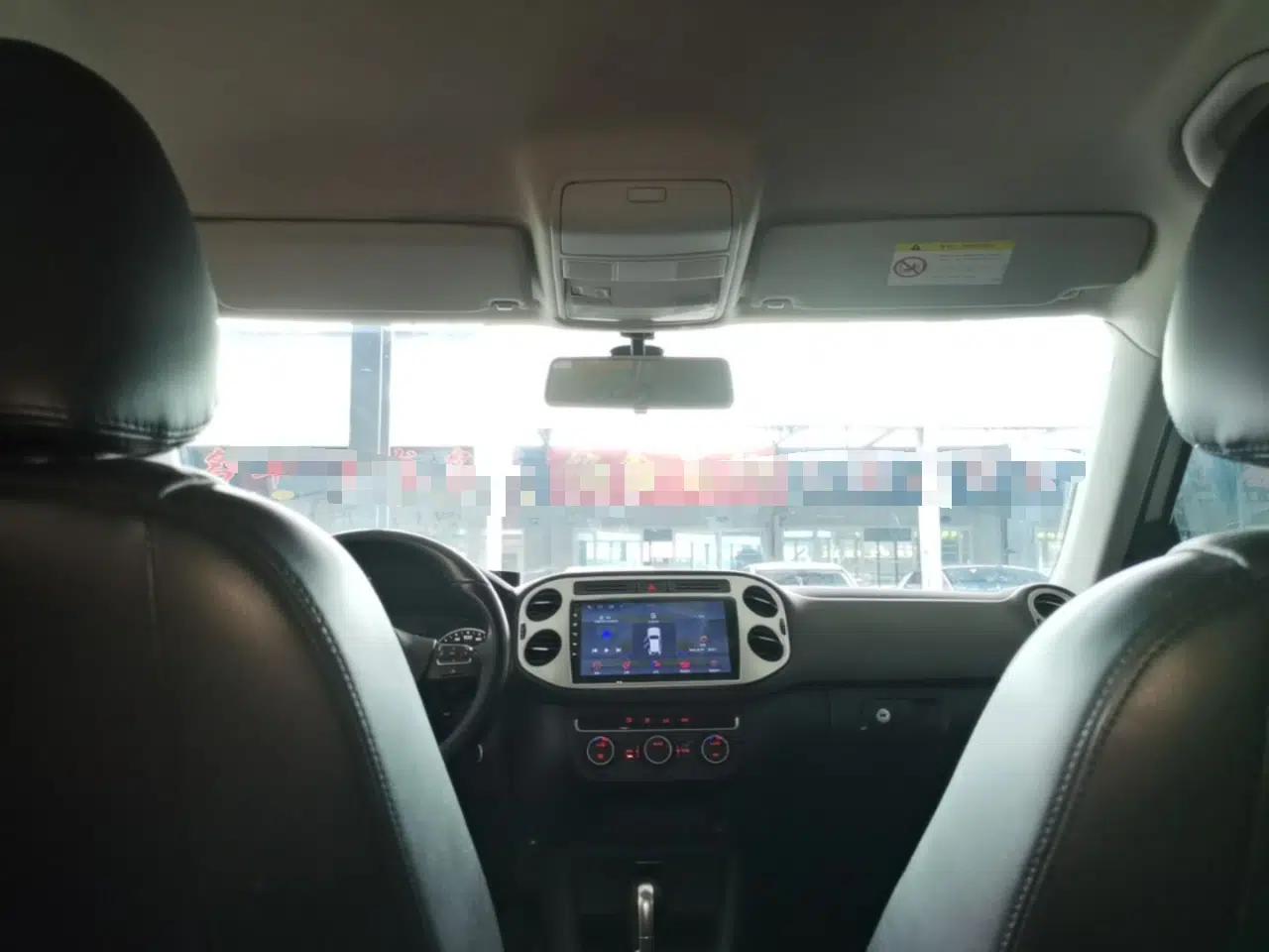 Volkswagen Tiguan 2015 1.8TSI Automatic Two-Wheel Drive Comfort Edition — миниатюра 21