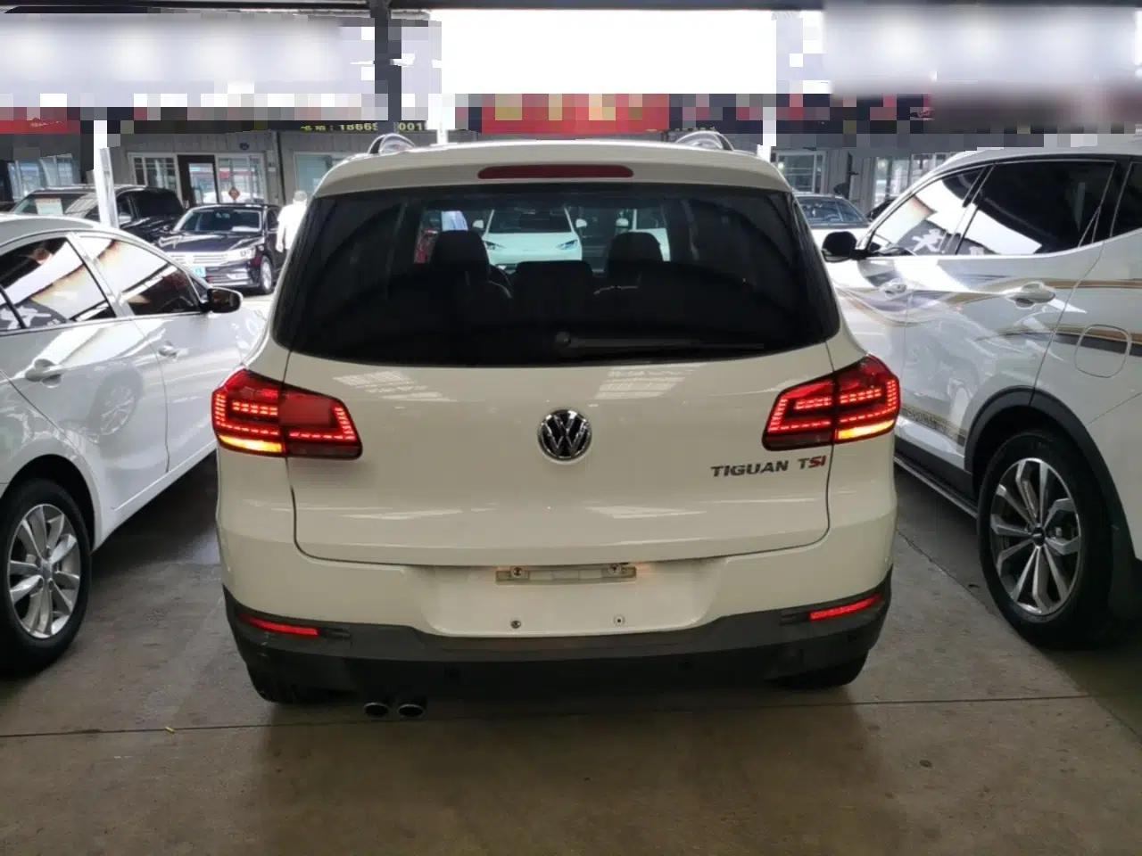 Volkswagen Tiguan 2015 1.8TSI Automatic Two-Wheel Drive Comfort Edition — миниатюра 5