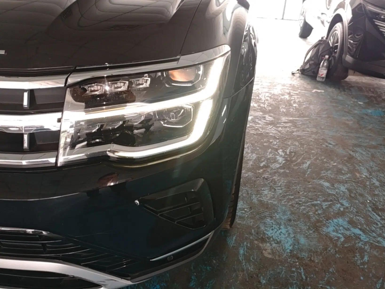 Volkswagen Teramont 2021 530 V6 All-Wheel Drive Prestige Flagship Edition — миниатюра 9